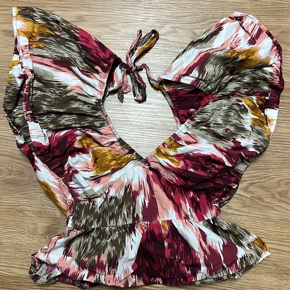 Purple Painterly Open-back Blouse - Picture 4 of 4